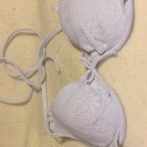 Size 34A bathing suit top...Victoria secret